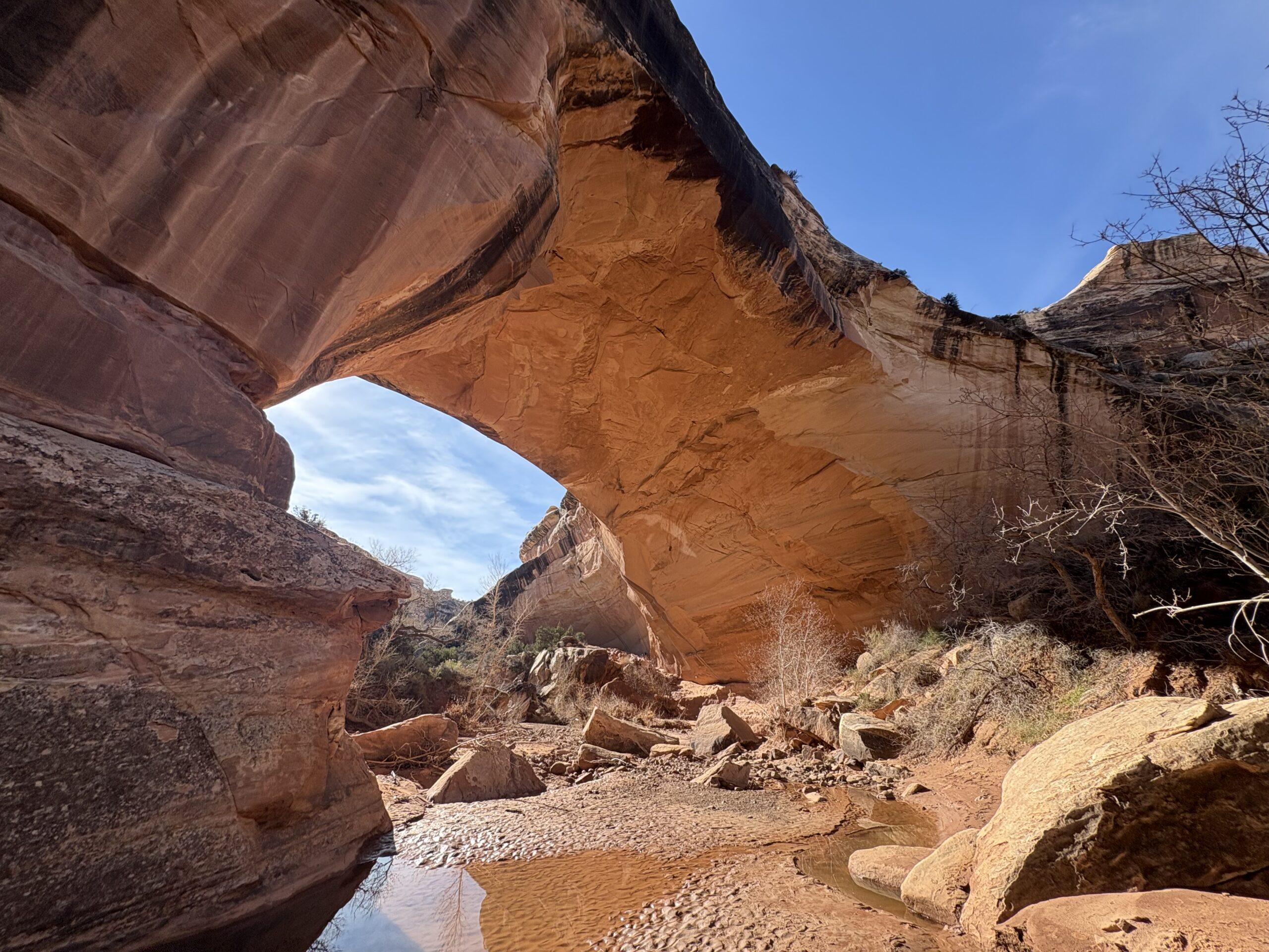 Sipapu Bridge to Kachina Bridge Loop