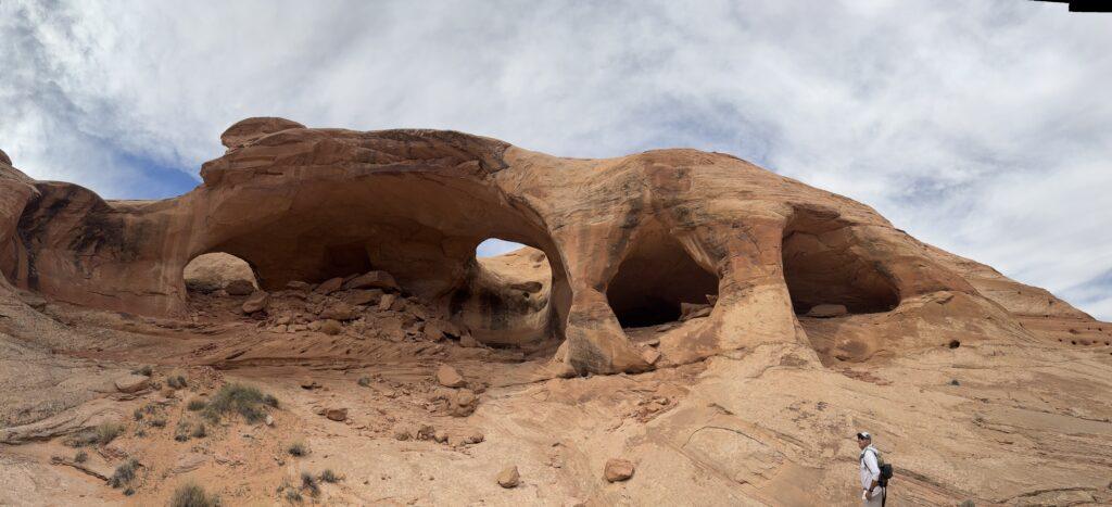 Collonade arch
